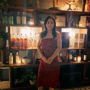 Meet your Posher, Roxana